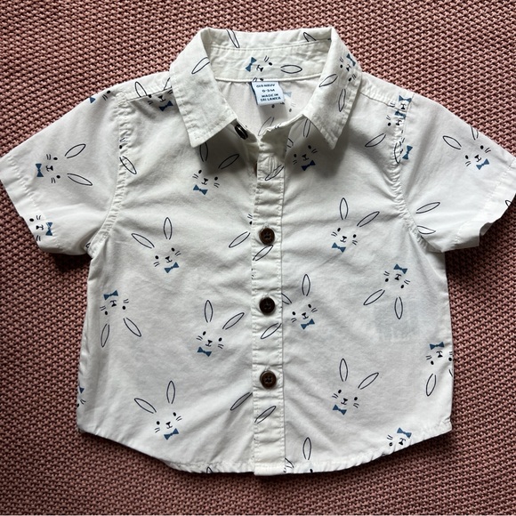White Bunny Print Shirt and Navy Shorts - Picture 2 of 6